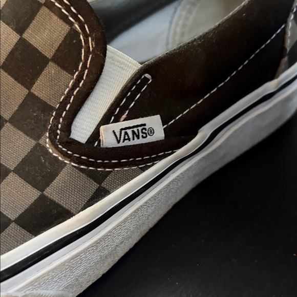Vans womens Checkerboard Slip-On Sneakers - Black & Gray - Picture 2 of 7